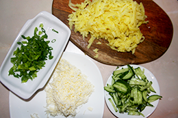 Слоёный салат с кальмаром, как приготовить фото