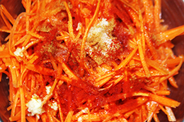 рецепт салата по-корейски из моркови и кальмара, как приготовить фото