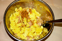 вкусные картофельные лодочки с тунцом в духовке, как приготовить фото