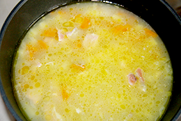 лохикейтто - финский суп с лососем и сливками