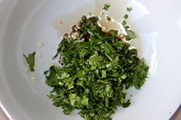 свежий салат с хрустящими баклажанами, рецепт