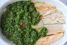филе рыбы со шпинатным соусом, рецепт.
