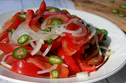 Салат из помидоров ачучук, рецепт.