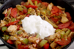 рецепт вкусного рагу из куриного филе и кабачков, шаг 4, рецепт пошагово фото