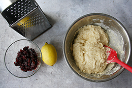 как приготовить кексы с клюквой, шаг 3